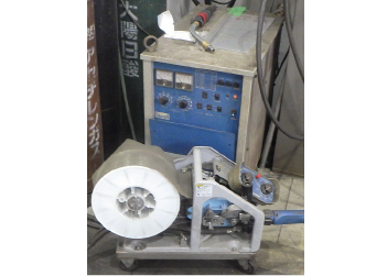 炭酸ガス半自動溶接機